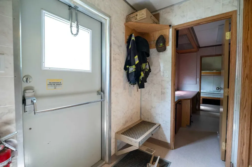 671059 Highway 813 Rural Athabasca County AB T9S 2A5