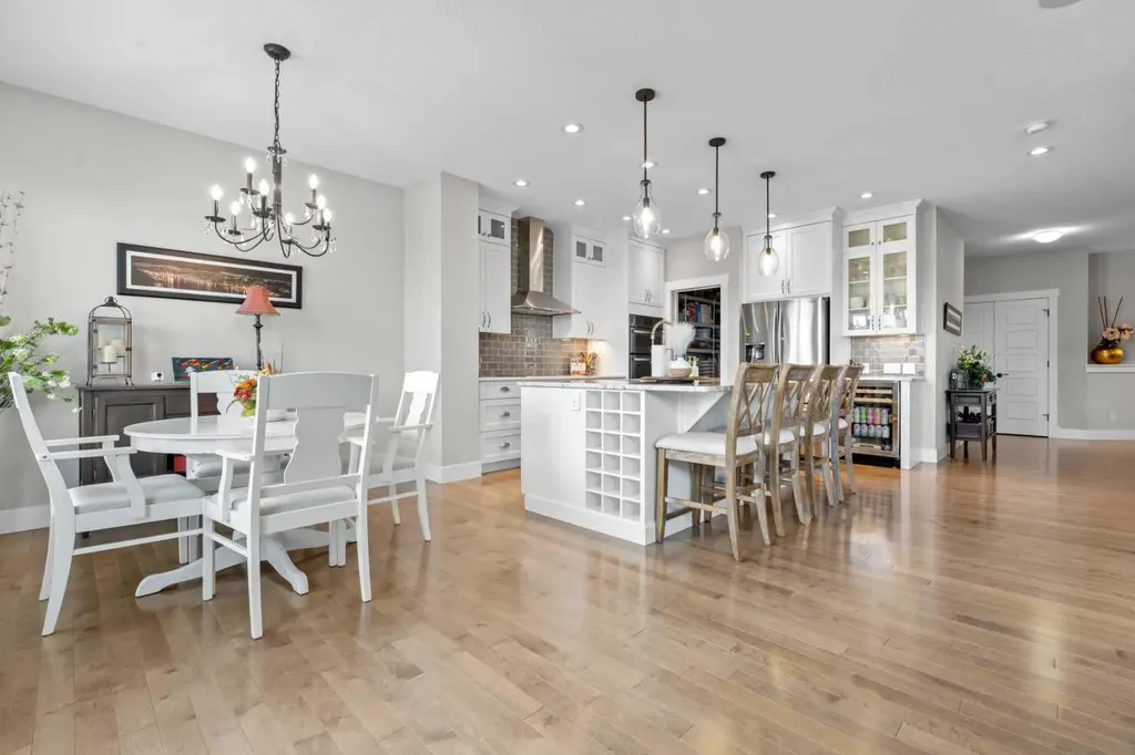 237 Kinniburgh Way Chestermere AB T1X 0R9