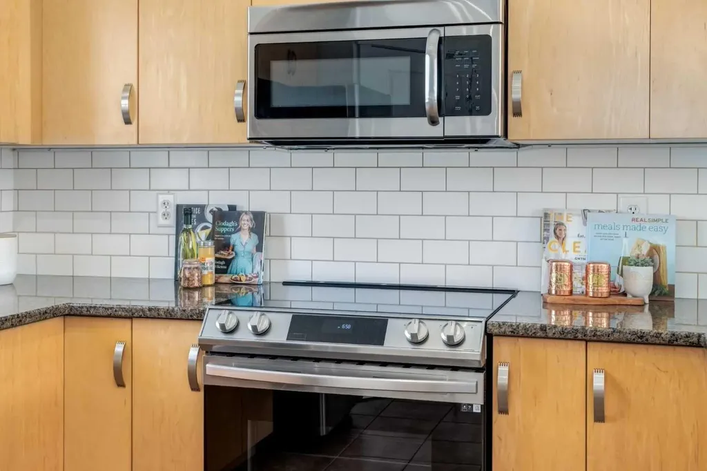 281 Cougar Ridge Drive SW Calgary AB T3H 0J3