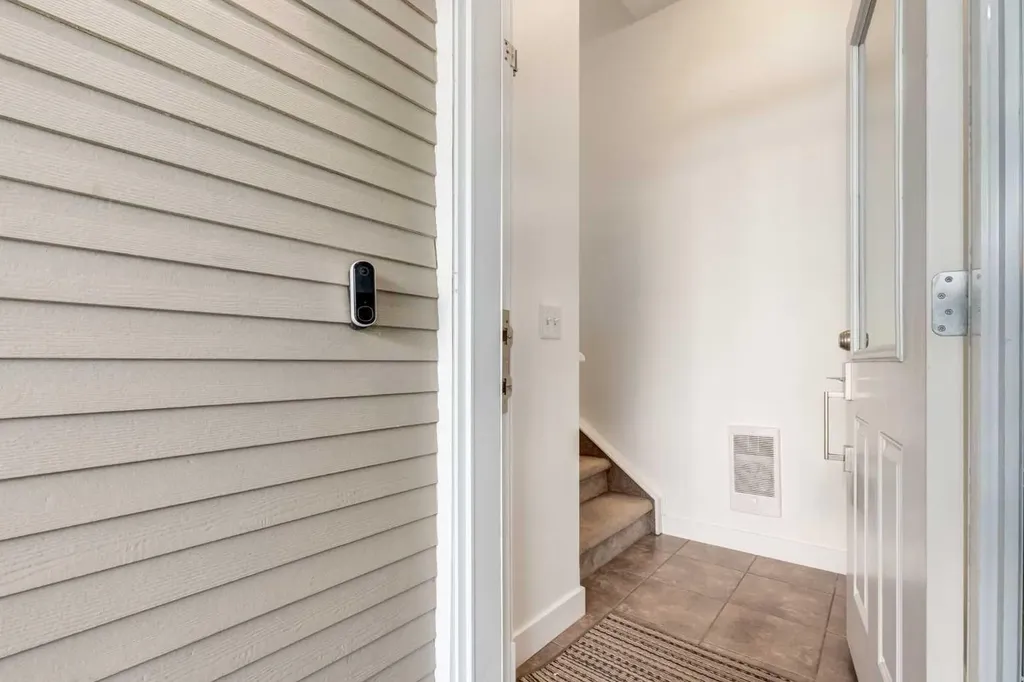 281 Cougar Ridge Drive SW Calgary AB T3H 0J3