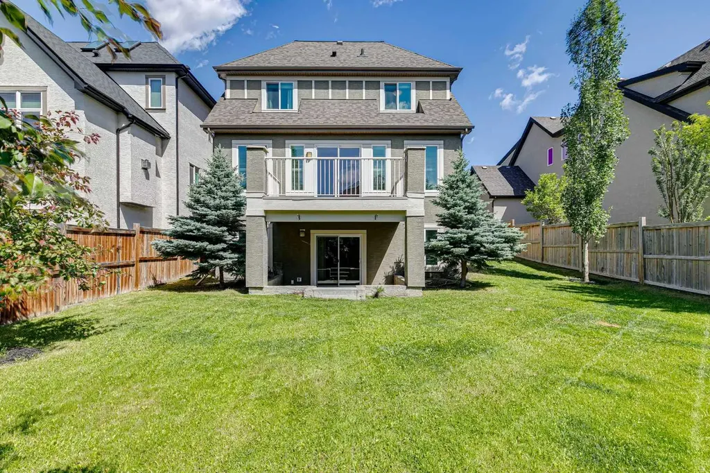 109 Mahogany Place SE Calgary AB T3M 1N9