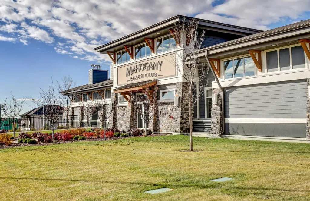 109 Mahogany Place SE Calgary AB T3M 1N9