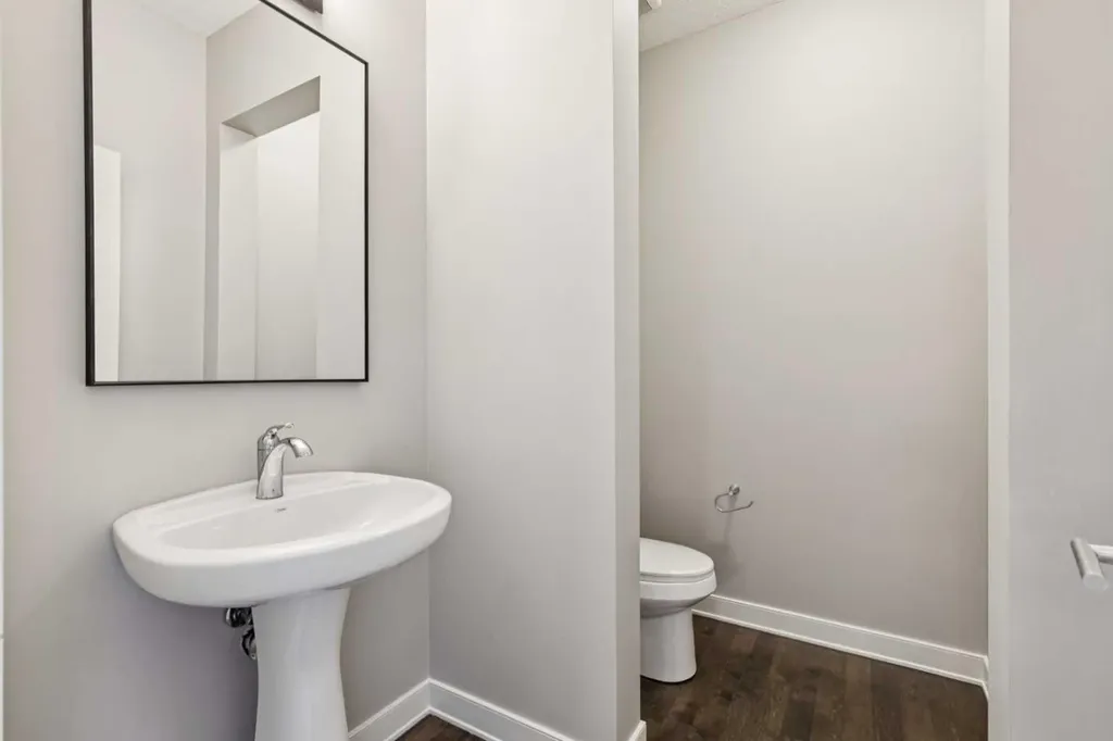 109 Mahogany Place SE Calgary AB T3M 1N9