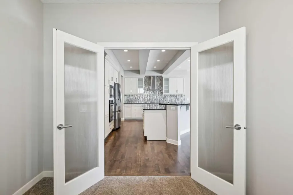 109 Mahogany Place SE Calgary AB T3M 1N9