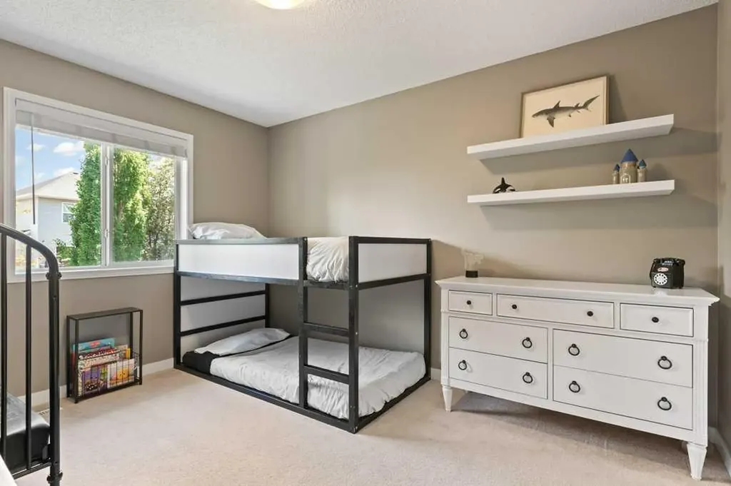 15 Valley Stream Circle NW Calgary AB T3B 5V9