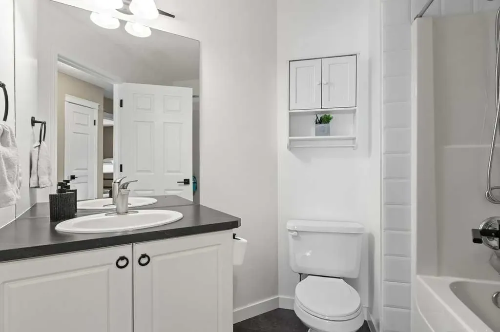 15 Valley Stream Circle NW Calgary AB T3B 5V9