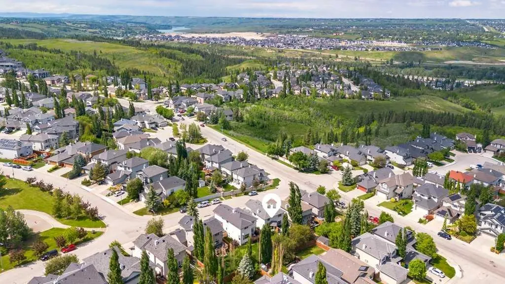 15 Valley Stream Circle NW Calgary AB T3B 5V9