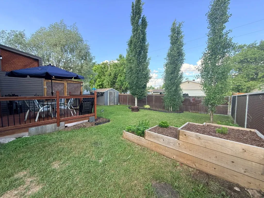 205 4 Street W Lashburn SK S0M 1H0