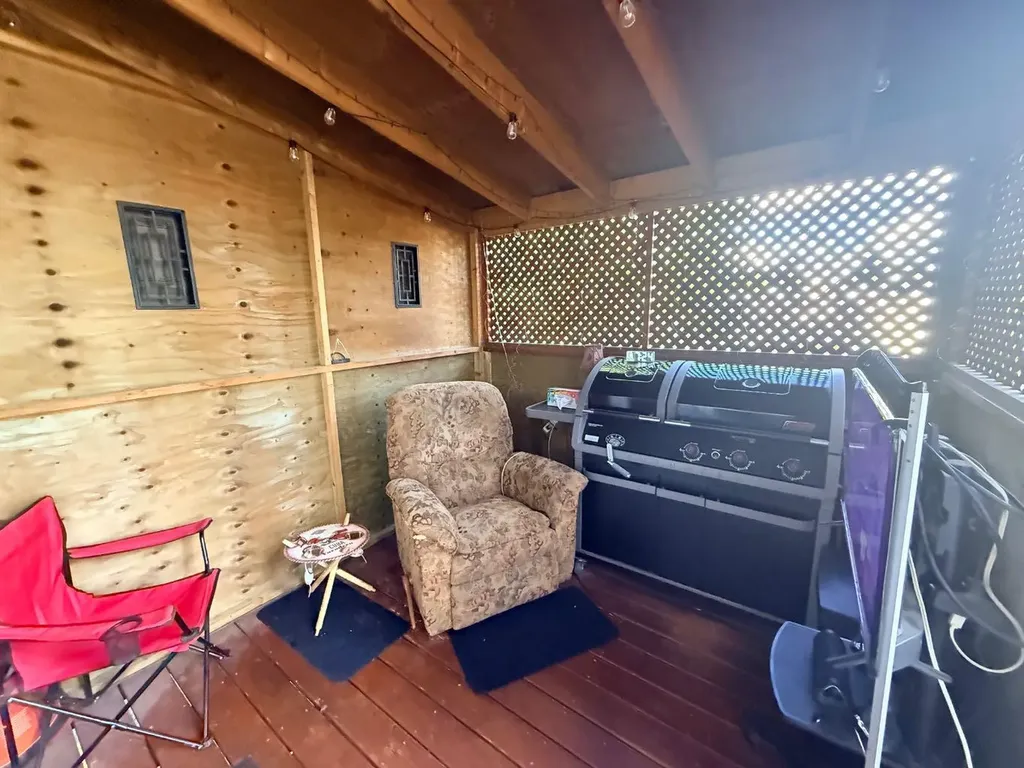 205 4 Street W Lashburn SK S0M 1H0