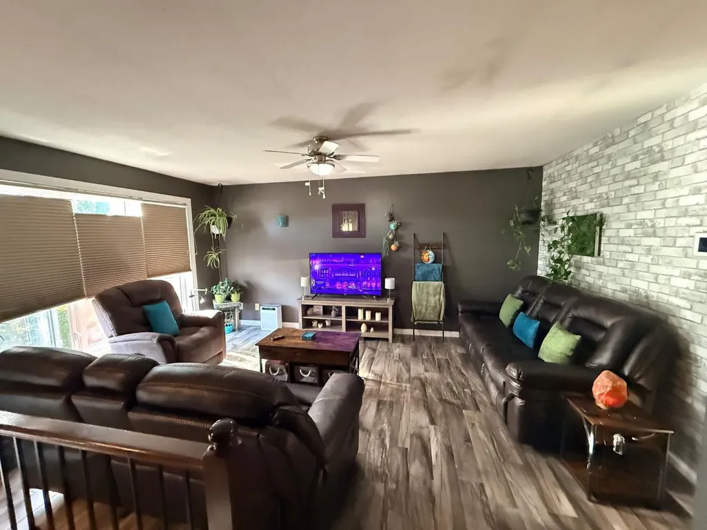 205 4 Street W Lashburn SK S0M 1H0