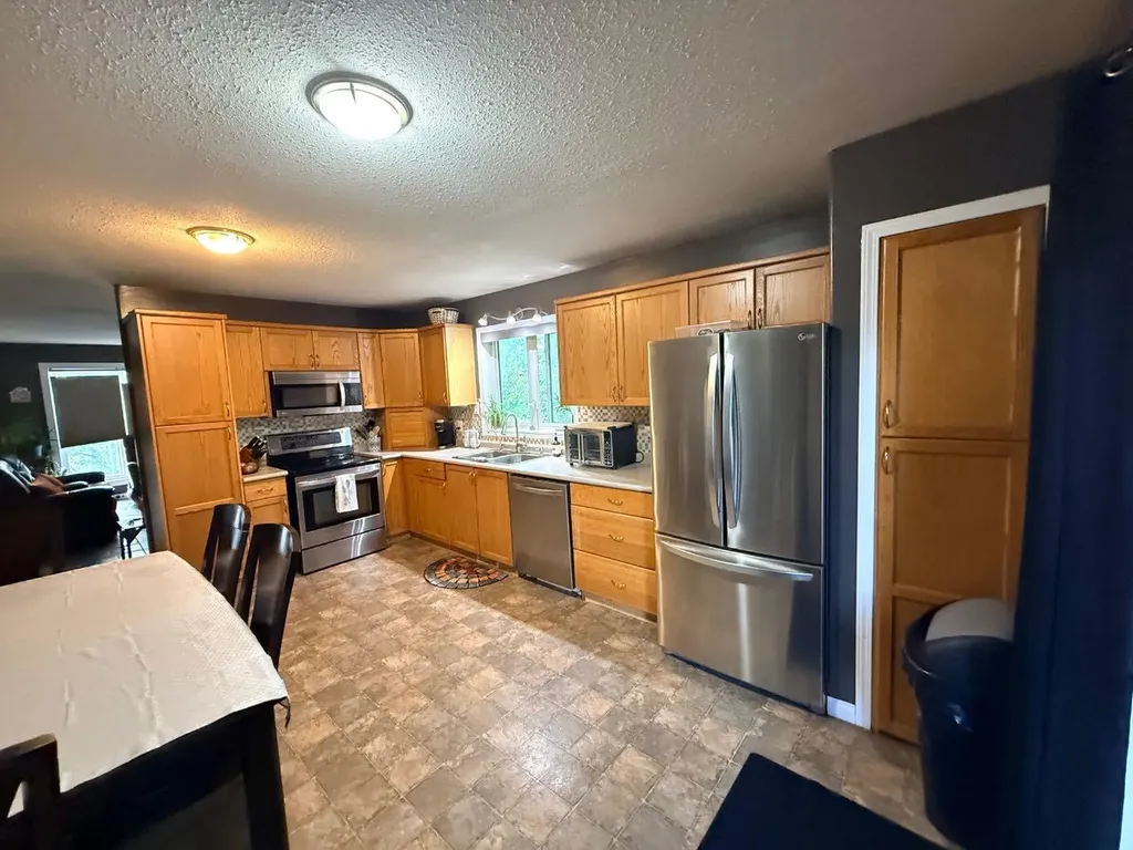 205 4 Street W Lashburn SK S0M 1H0