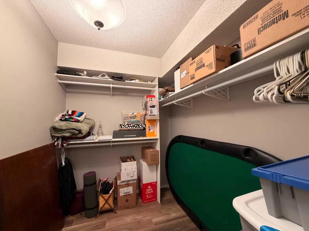 848 4 Avenue Wainwright AB T9W 1V6