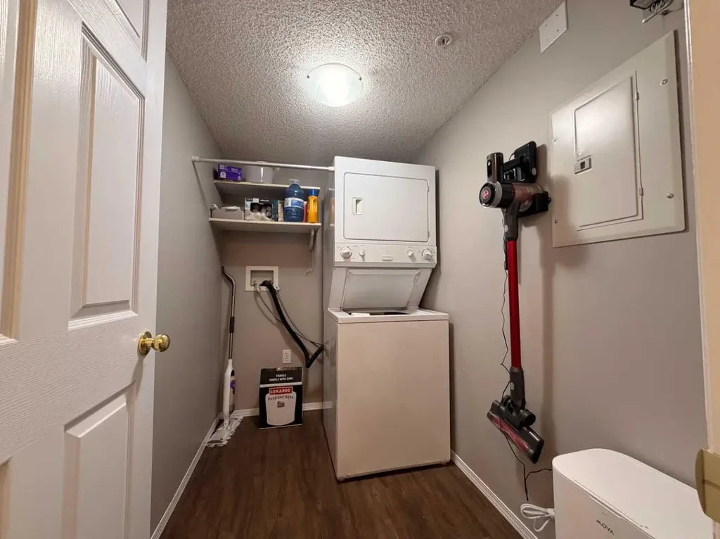 848 4 Avenue Wainwright AB T9W 1V6