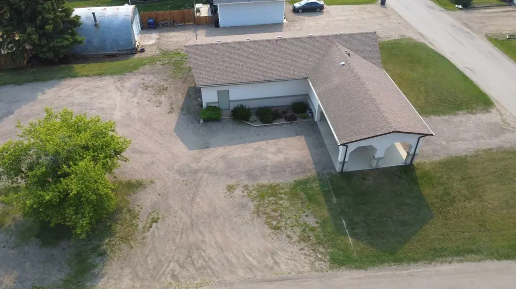 118 4 Avenue W Maidstone SK S0M 1M0