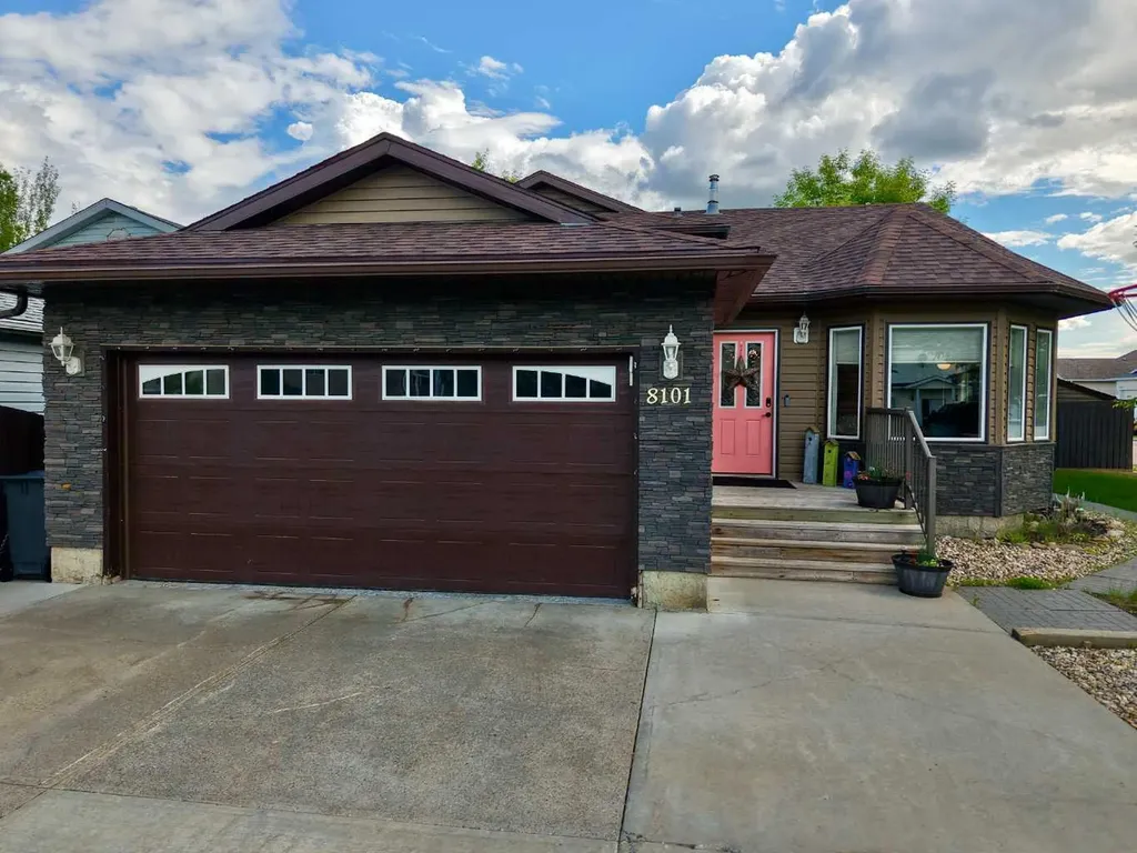 8101 103 Avenue Peace River AB T8S 1M9