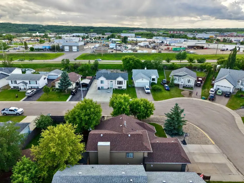 8101 103 Avenue Peace River AB T8S 1M9