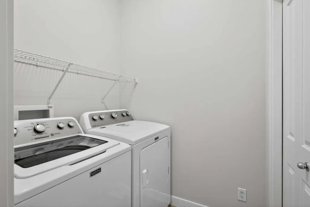 103 Bridle Estates Mews SW Calgary AB T2A 6R1