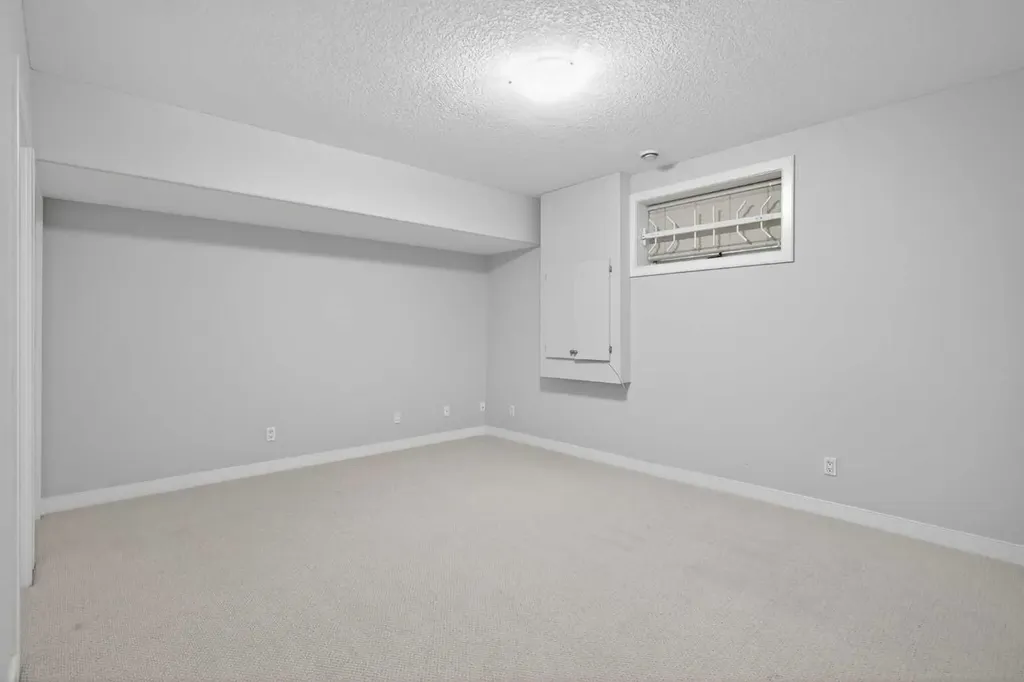 103 Bridle Estates Mews SW Calgary AB T2A 6R1