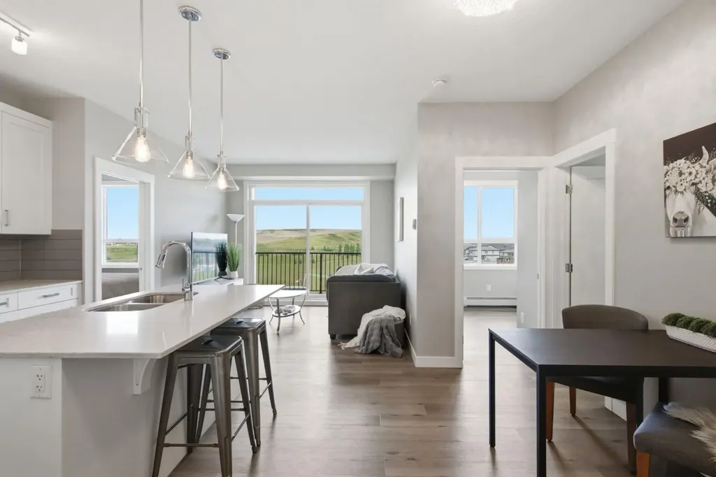10 Walgrove Walk SE Calgary AB T2X 4E3