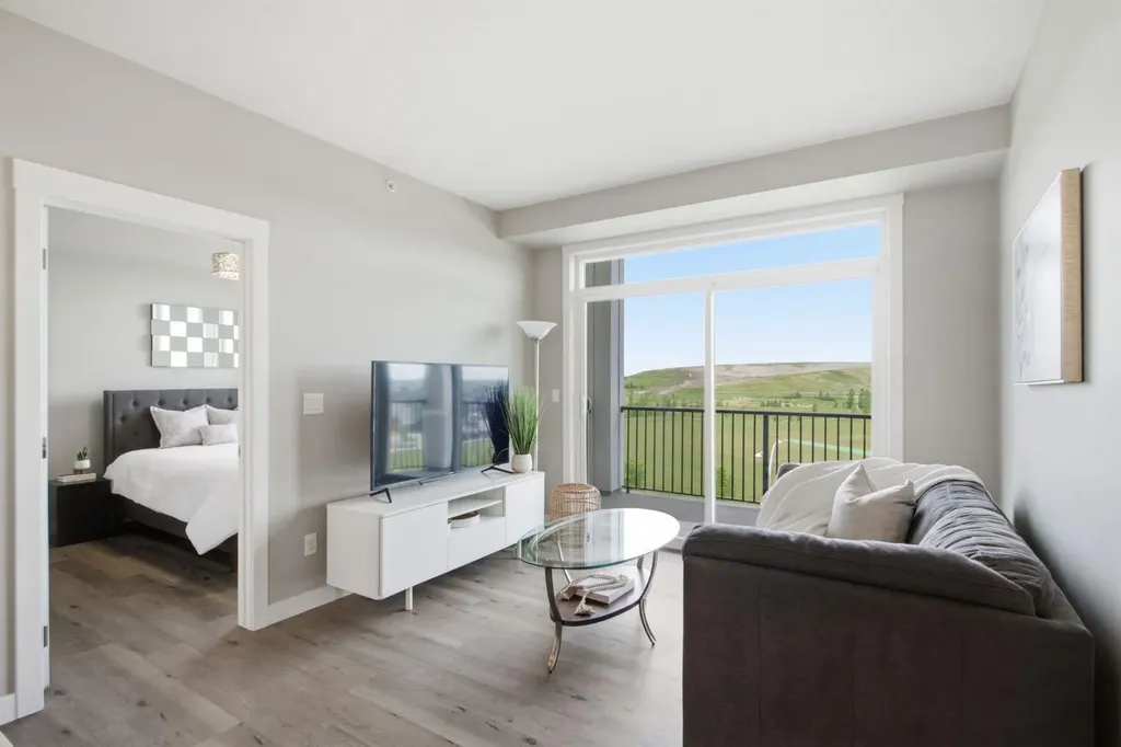 10 Walgrove Walk SE Calgary AB T2X 4E3