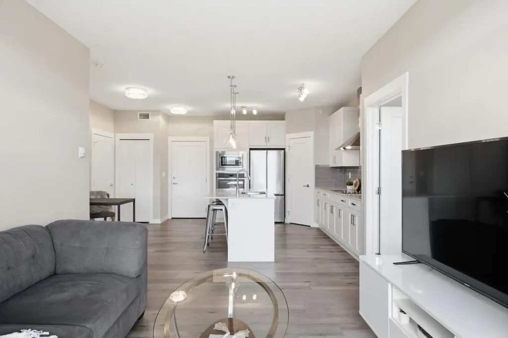 10 Walgrove Walk SE Calgary AB T2X 4E3