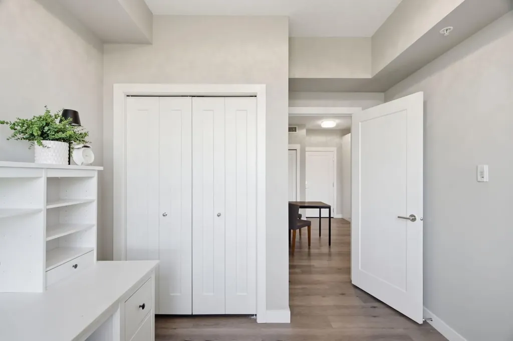 10 Walgrove Walk SE Calgary AB T2X 4E3