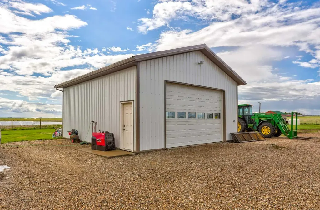 112041 Range Road 234 Nobleford AB T0L 1S0