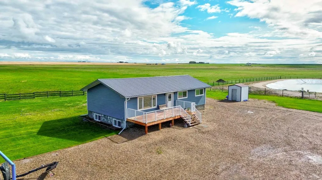 112041 Range Road 234 Nobleford AB T0L 1S0
