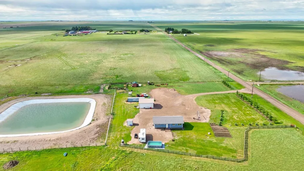 112041 Range Road 234 Nobleford AB T0L 1S0