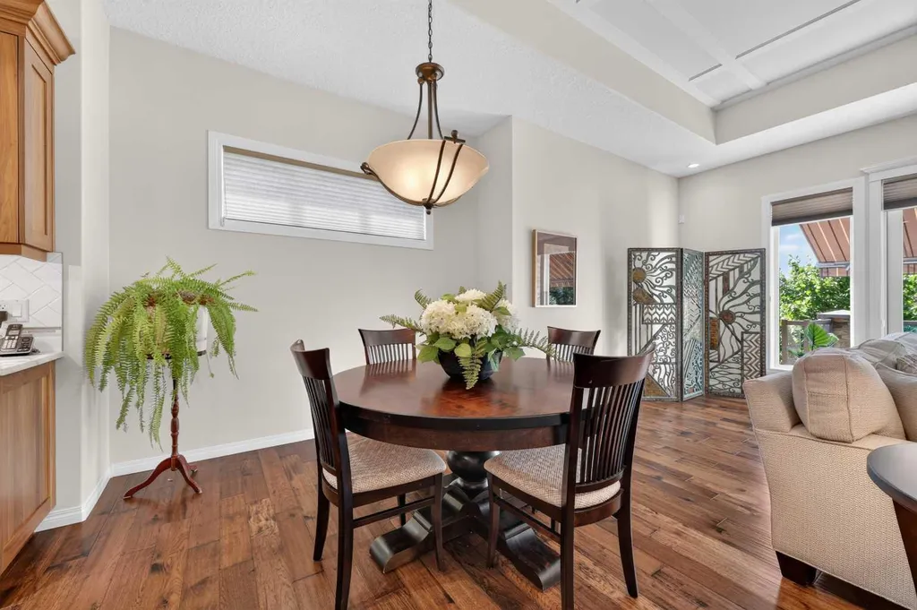 90 Waters Edge Drive Heritage Pointe AB T1S 4K4