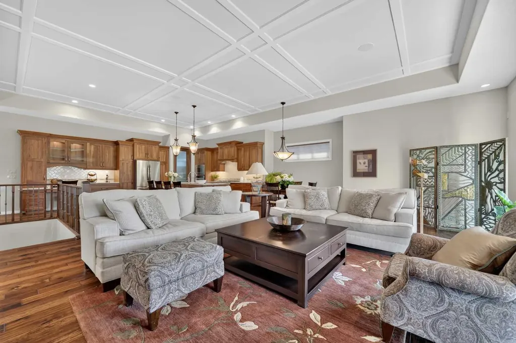 90 Waters Edge Drive Heritage Pointe AB T1S 4K4
