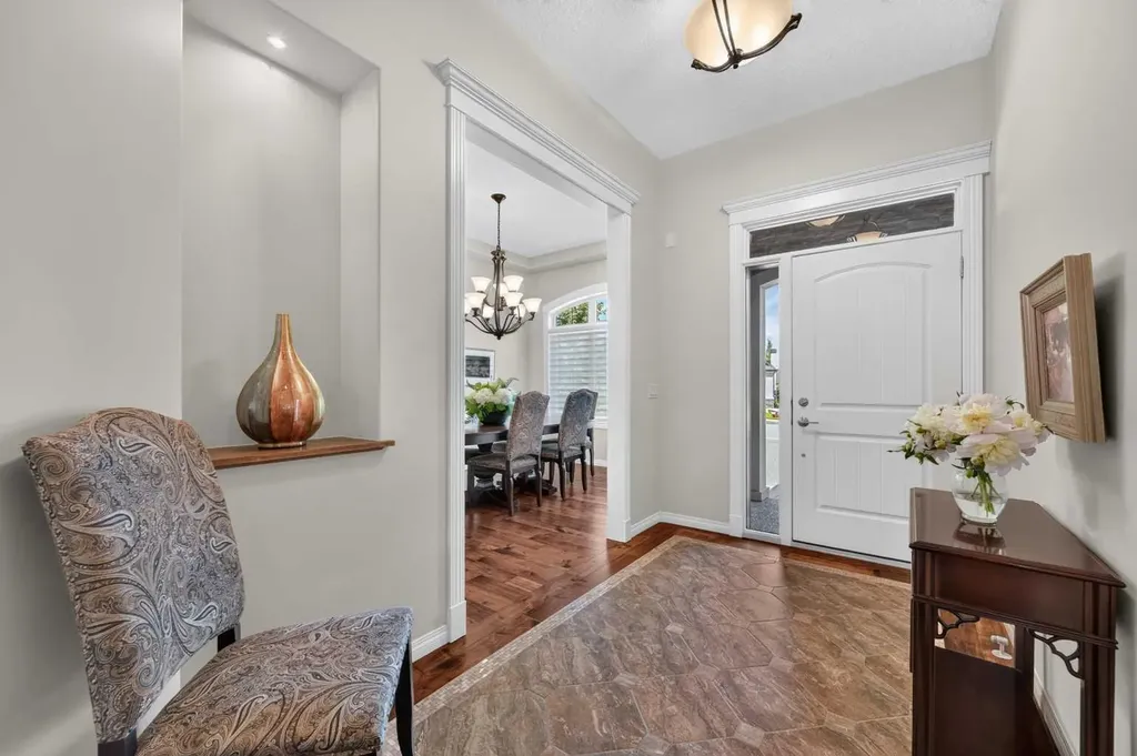 90 Waters Edge Drive Heritage Pointe AB T1S 4K4