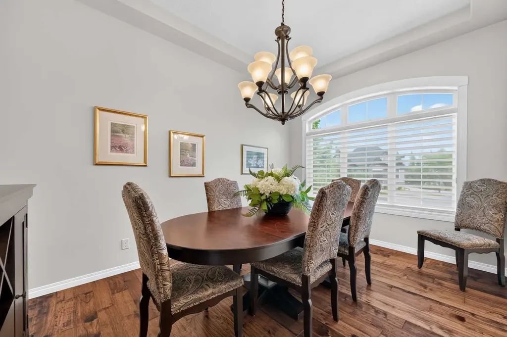 90 Waters Edge Drive Heritage Pointe AB T1S 4K4