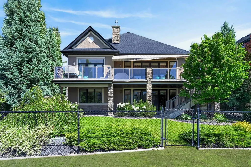 90 Waters Edge Drive Heritage Pointe AB T1S 4K4
