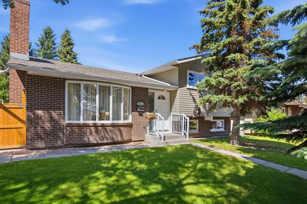 416 Allston Avenue SE Calgary AB T2H 1R7