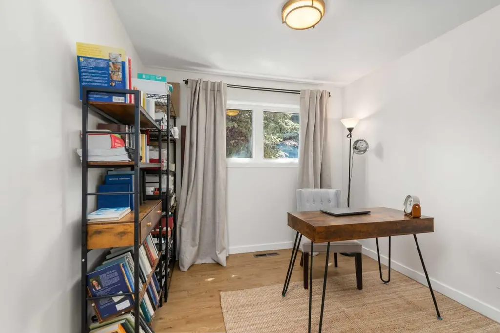 416 Allston Avenue SE Calgary AB T2H 1R7