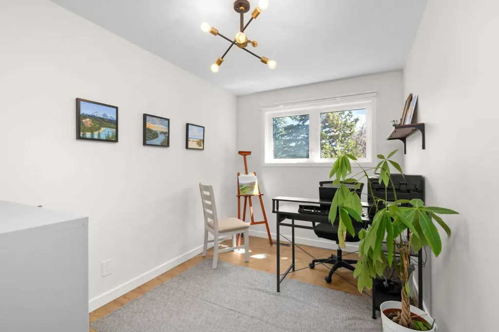 416 Allston Avenue SE Calgary AB T2H 1R7