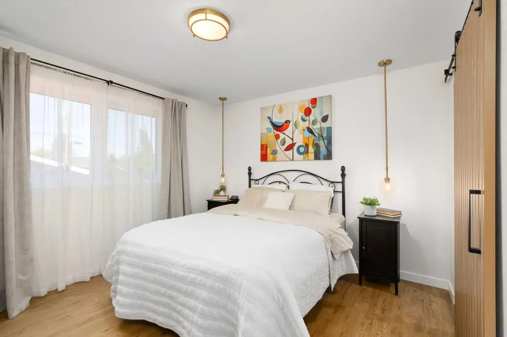 416 Allston Avenue SE Calgary AB T2H 1R7