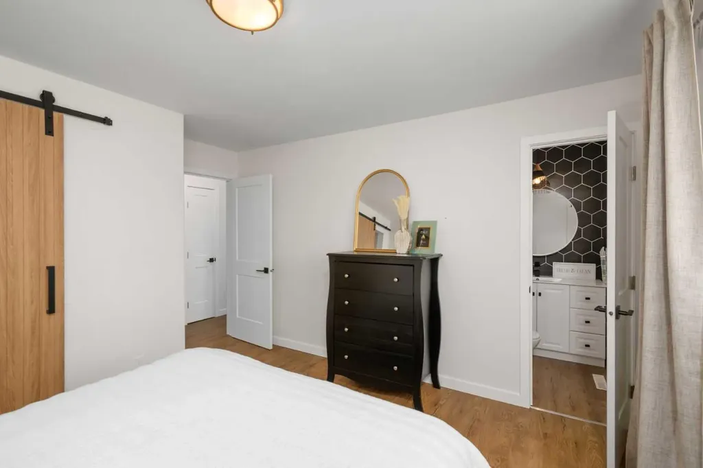 416 Allston Avenue SE Calgary AB T2H 1R7