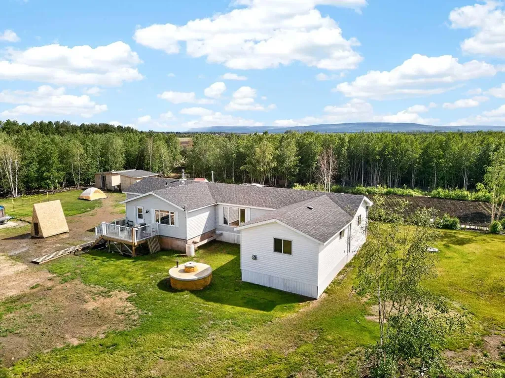 14225 Township Road 1051a Rural Mackenzie County AB T0H2H0