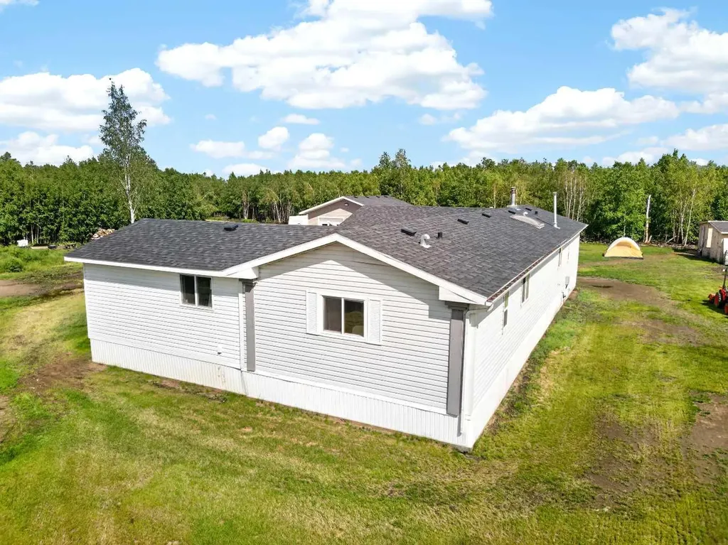 14225 Township Road 1051a Rural Mackenzie County AB T0H2H0