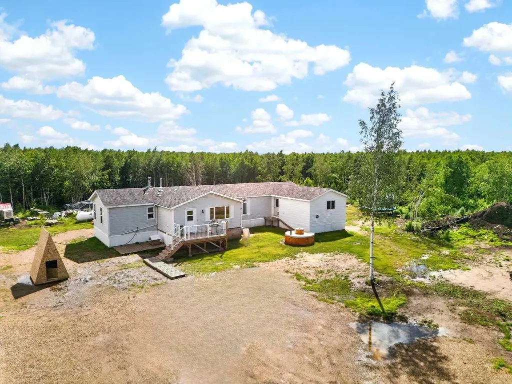 14225 Township Road 1051a Rural Mackenzie County AB T0H2H0