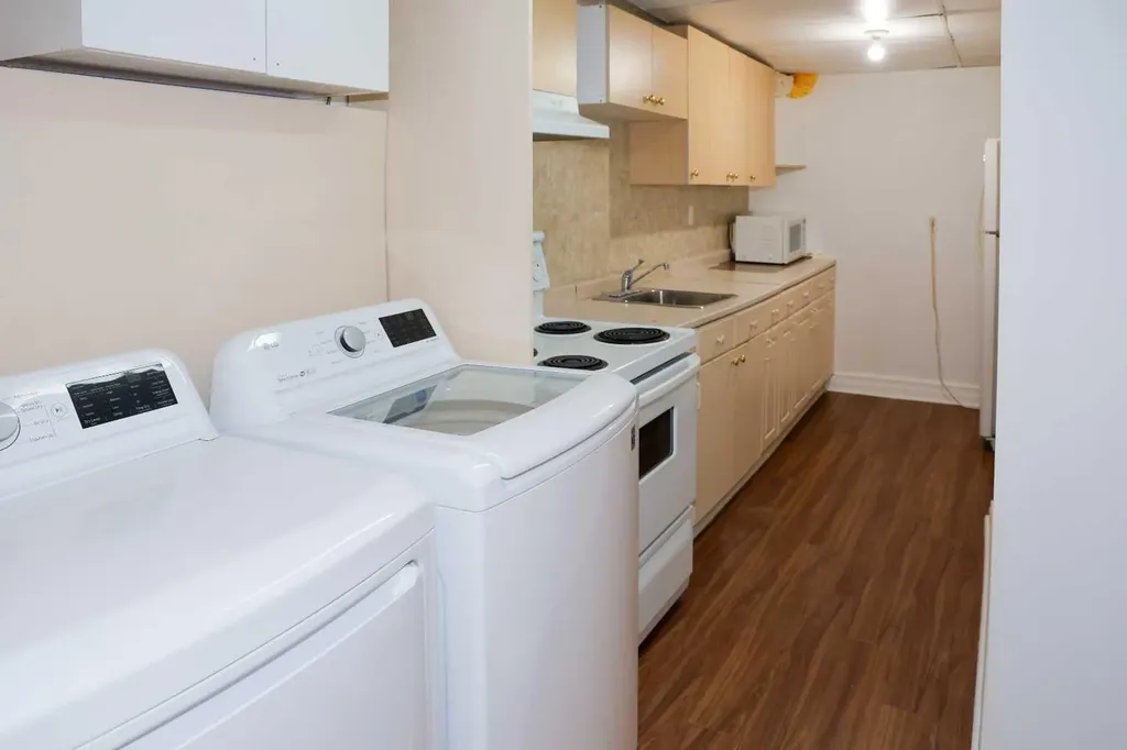 40 Pensville Road SE Calgary AB T2A 4K5