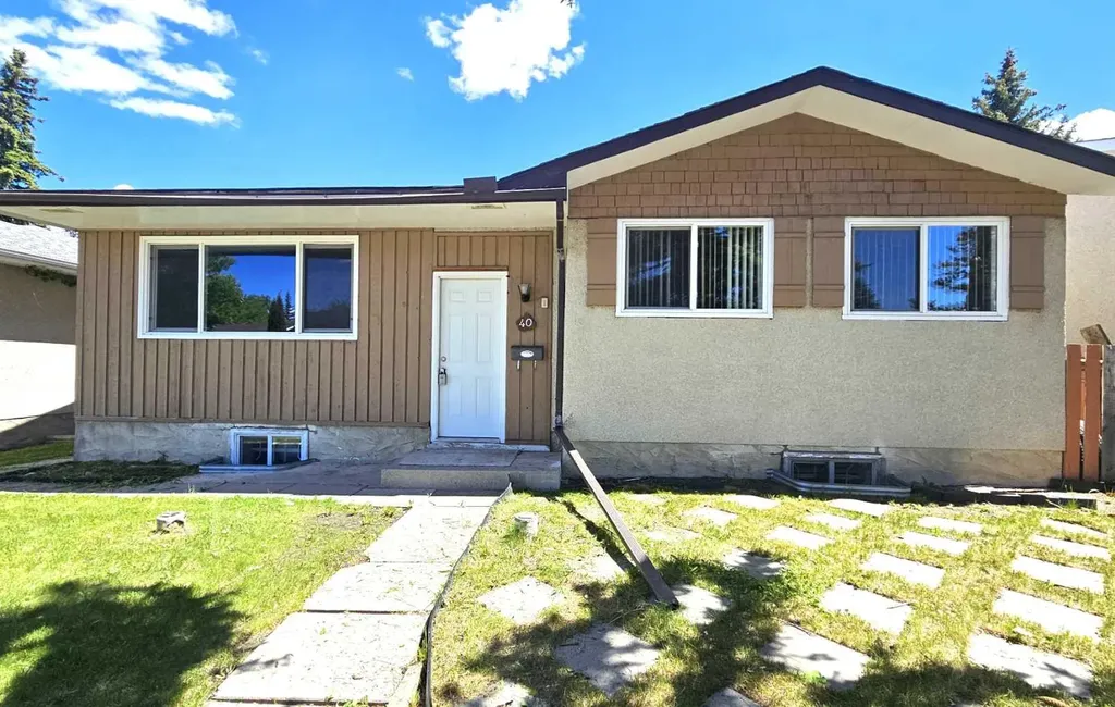 40 Pensville Road SE Calgary AB T2A 4K5