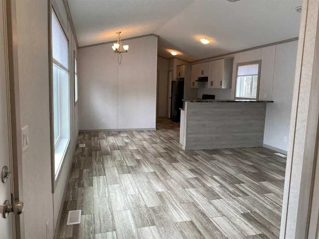 4308 42 Avenue Rocky Mountain House AB T4T 1L8