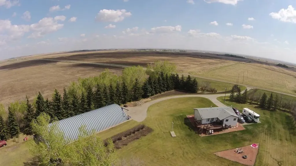 252117 Range Road 281 Rural Rocky View County AB T1Z 0E9