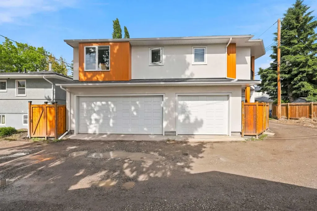 3518 3 Avenue SW Calgary AB T3C 0A6