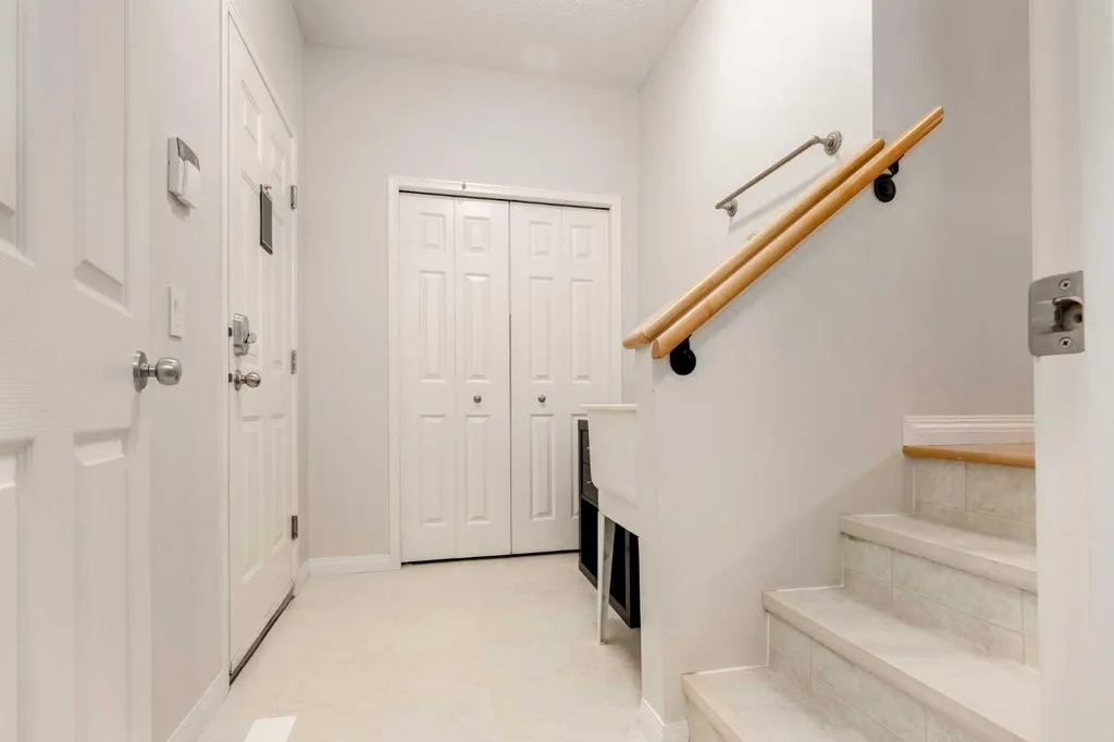 10450 Rockyledge Street NW Calgary AB T3G 5N1