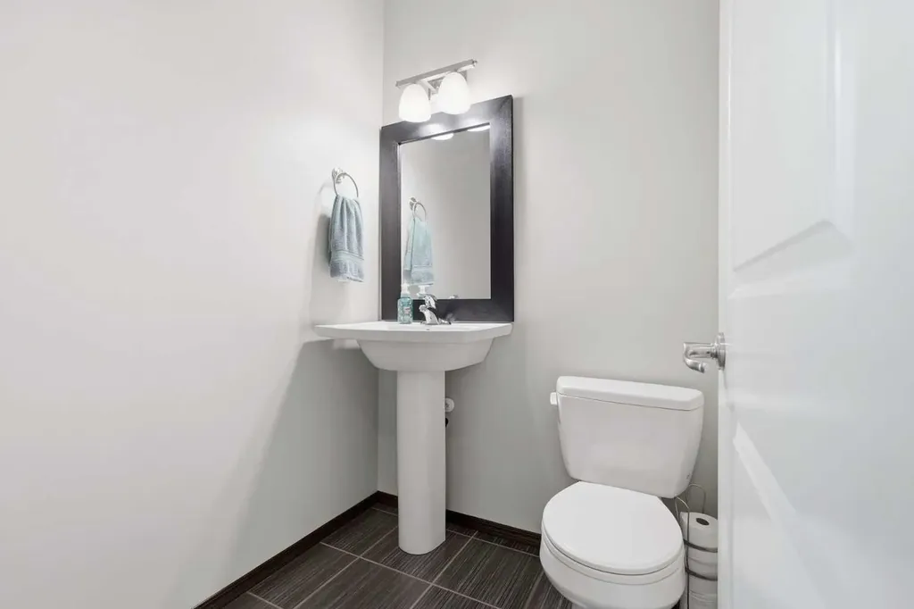 1 Cody Place Red Deer AB T4P 0M4
