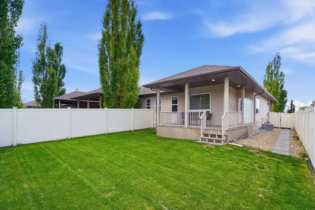 1 Cody Place Red Deer AB T4P 0M4
